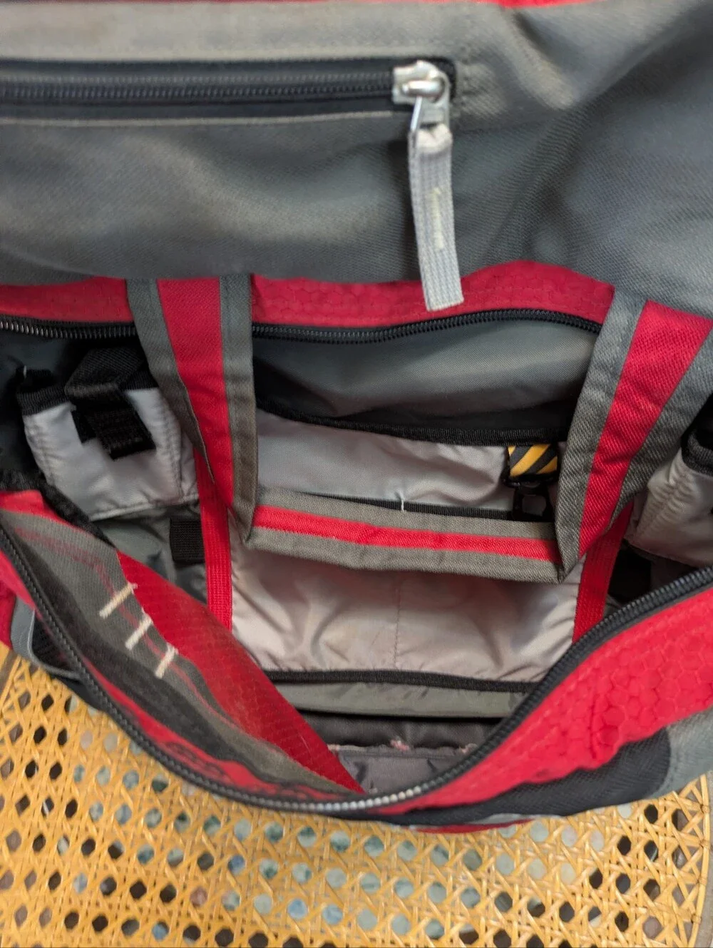 Vintage Jansport Red and Gray Messenger Bag with Multiple Zippers